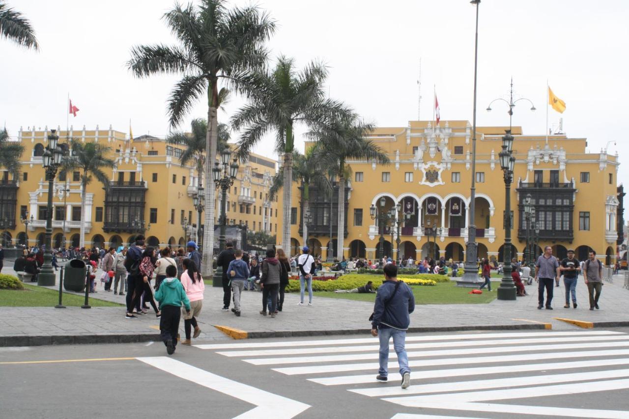 Main Square Lägenhet Lima Exteriör bild